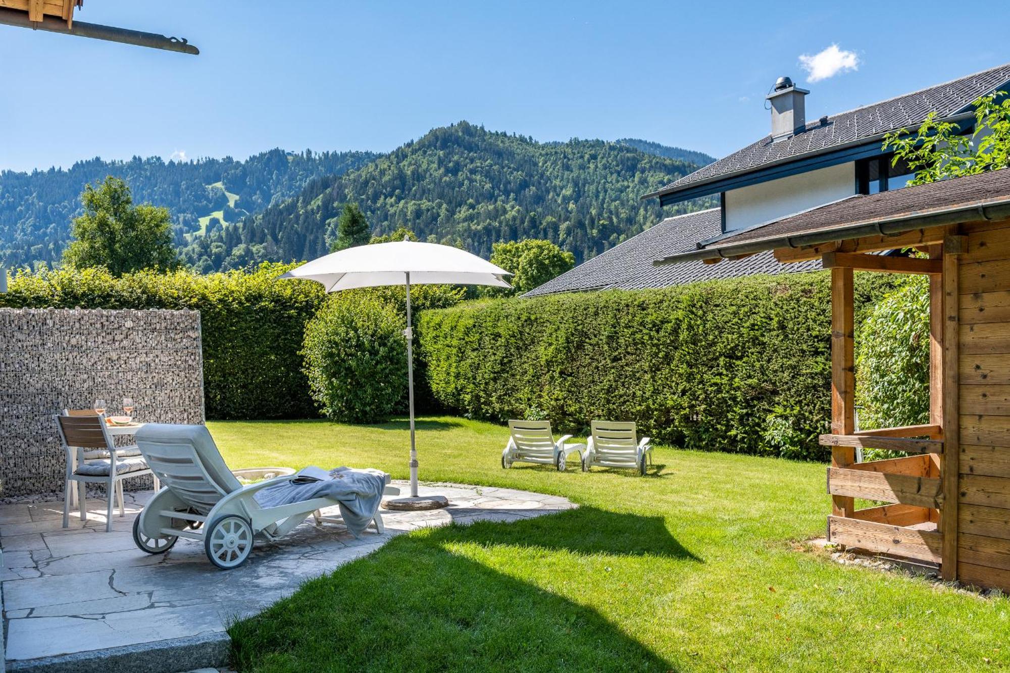 Ferienwohnung Auszeit I Garmisch-Partenkirchen Exterior foto
