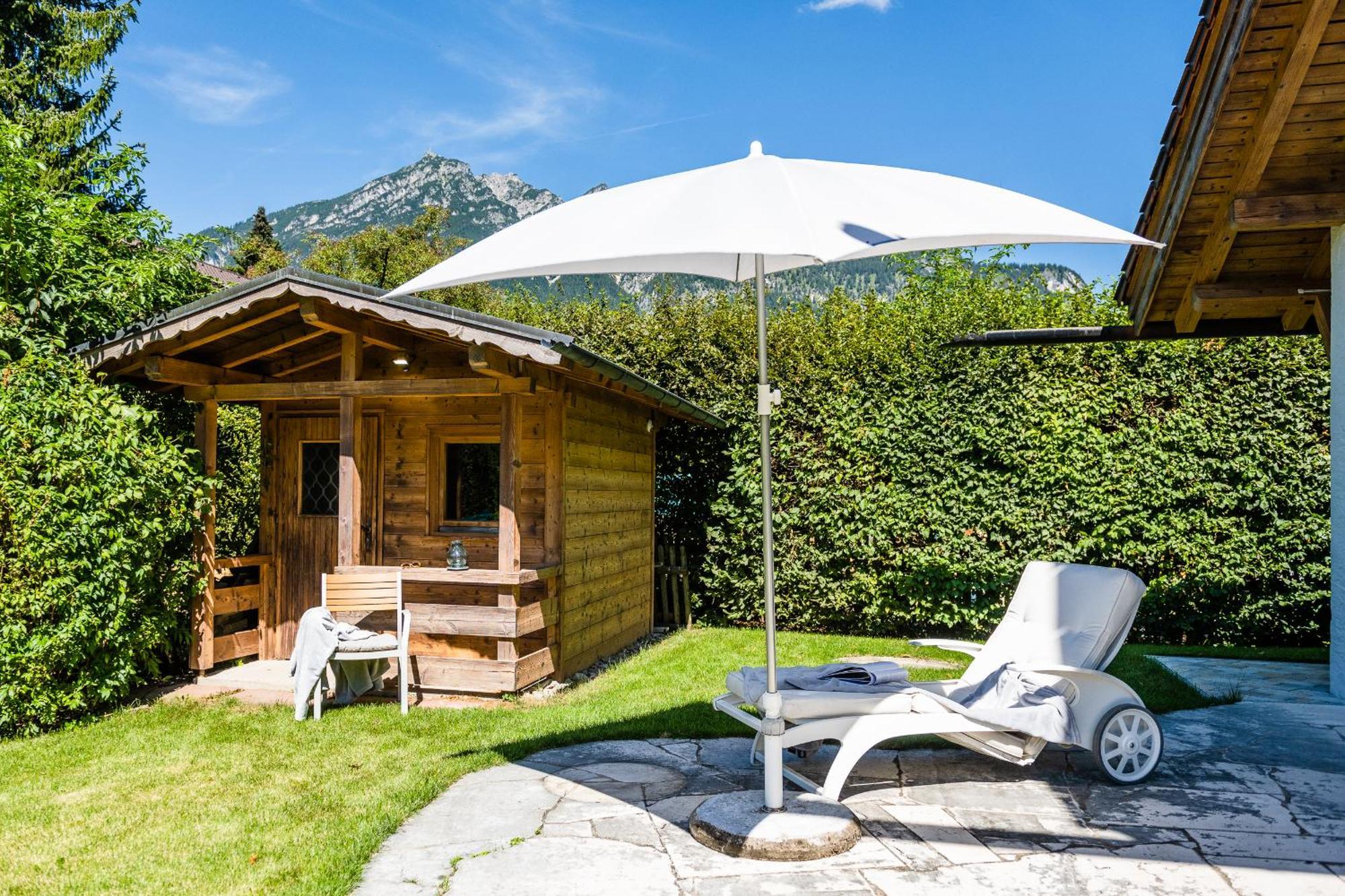 Ferienwohnung Auszeit I Garmisch-Partenkirchen Exterior foto